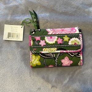 Vera Bradley Wallet- NWT